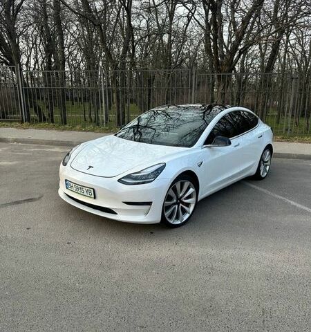 Білий Тесла Модель 3, об'ємом двигуна 0 л та пробігом 158 тис. км за 20000 $, фото 13 на Automoto.ua