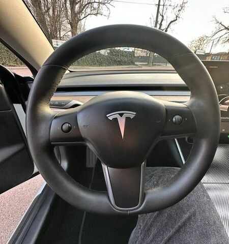 Білий Тесла Модель 3, об'ємом двигуна 0 л та пробігом 158 тис. км за 20000 $, фото 8 на Automoto.ua