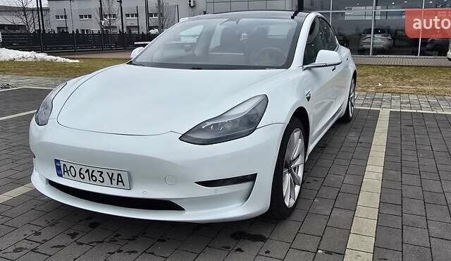 Белый Тесла Модель 3, объемом двигателя 0 л и пробегом 246 тыс. км за 13500 $, фото 1 на Automoto.ua