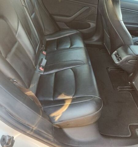 Белый Тесла Модель 3, объемом двигателя 0 л и пробегом 183 тыс. км за 15250 $, фото 19 на Automoto.ua