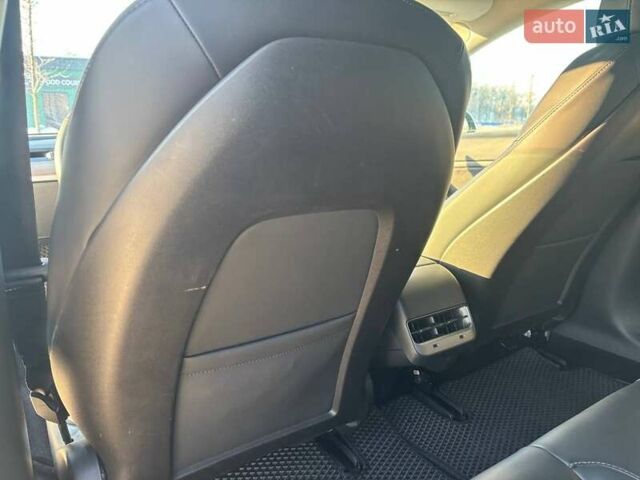 Білий Тесла Модель 3, об'ємом двигуна 0 л та пробігом 92 тис. км за 18600 $, фото 14 на Automoto.ua