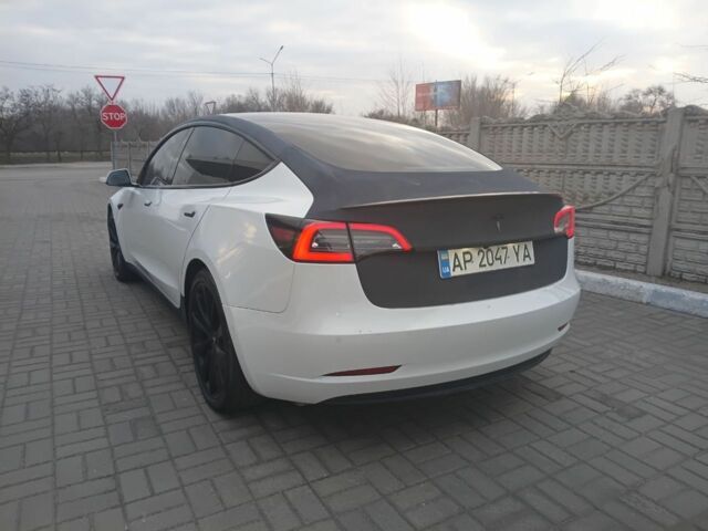 Білий Тесла Модель 3, об'ємом двигуна 0 л та пробігом 80 тис. км за 16084 $, фото 1 на Automoto.ua