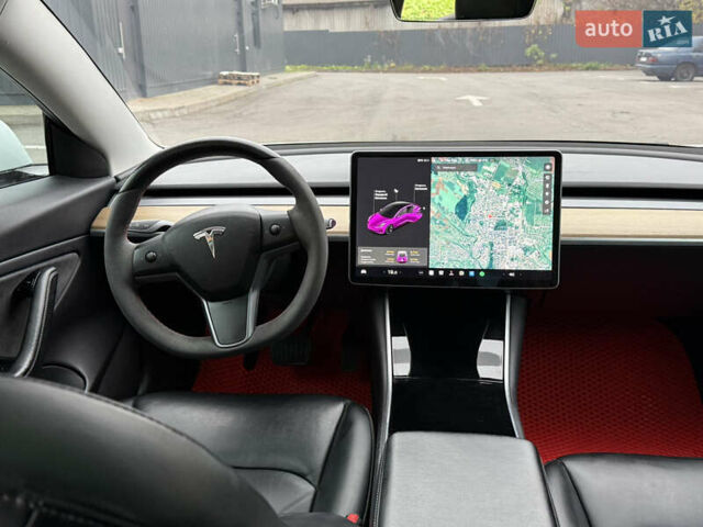 Білий Тесла Модель 3, об'ємом двигуна 0 л та пробігом 139 тис. км за 15700 $, фото 17 на Automoto.ua