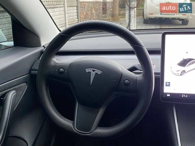 Білий Тесла Модель 3, об'ємом двигуна 0 л та пробігом 130 тис. км за 17200 $, фото 18 на Automoto.ua