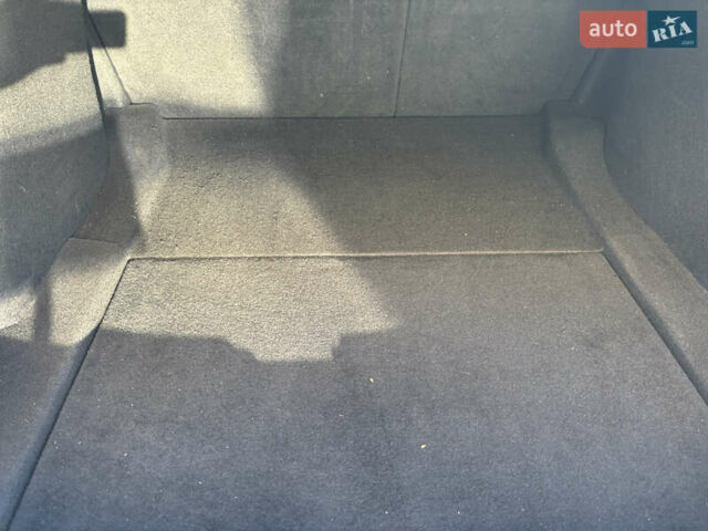 Белый Тесла Модель 3, объемом двигателя 0 л и пробегом 121 тыс. км за 19400 $, фото 25 на Automoto.ua