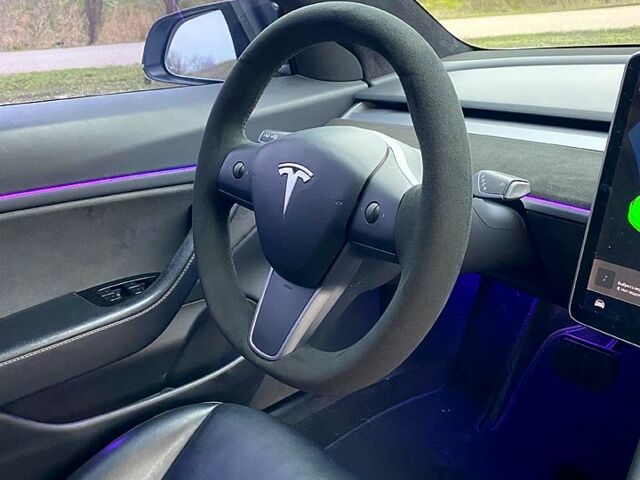 Белый Тесла Модель 3, объемом двигателя 0.44 л и пробегом 0 тыс. км за 19000 $, фото 4 на Automoto.ua