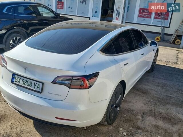 Белый Тесла Модель 3, объемом двигателя 0 л и пробегом 235 тыс. км за 16500 $, фото 5 на Automoto.ua