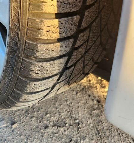 Белый Тесла Модель 3, объемом двигателя 0 л и пробегом 183 тыс. км за 15250 $, фото 17 на Automoto.ua