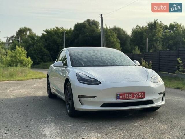 Белый Тесла Модель 3, объемом двигателя 0 л и пробегом 60 тыс. км за 17900 $, фото 26 на Automoto.ua