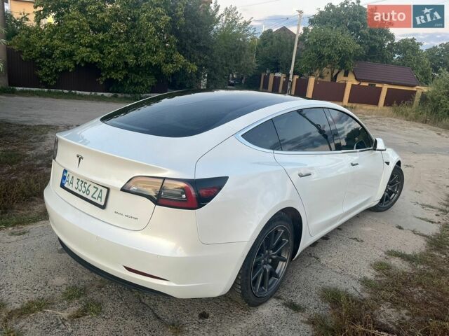 Білий Тесла Модель 3, об'ємом двигуна 0 л та пробігом 224 тис. км за 12500 $, фото 8 на Automoto.ua