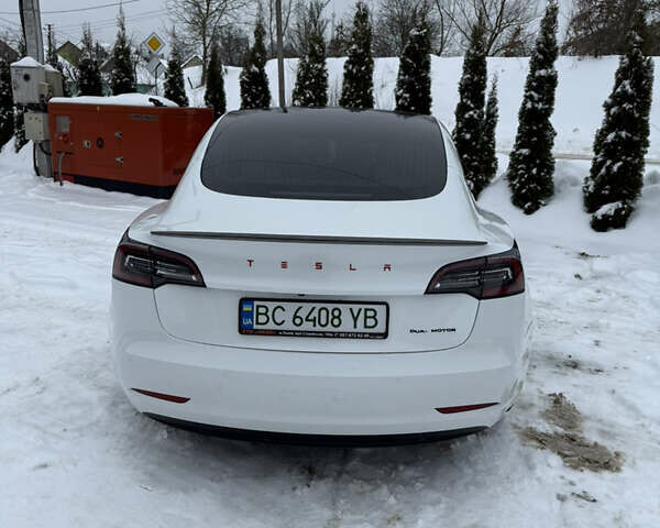 Белый Тесла Модель 3, объемом двигателя 0 л и пробегом 205 тыс. км за 16500 $, фото 11 на Automoto.ua