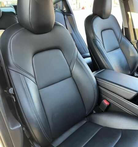 Білий Тесла Модель 3, об'ємом двигуна 0 л та пробігом 155 тис. км за 16300 $, фото 16 на Automoto.ua