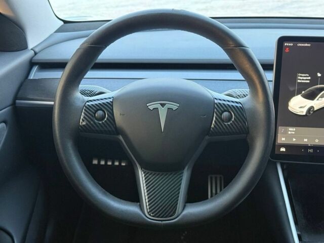 Білий Тесла Модель 3, об'ємом двигуна 0 л та пробігом 190 тис. км за 15950 $, фото 21 на Automoto.ua