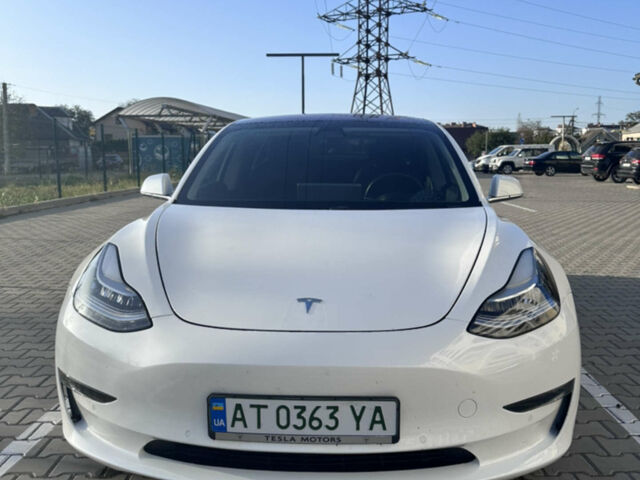 Белый Тесла Модель 3, объемом двигателя 0 л и пробегом 80 тыс. км за 23950 $, фото 4 на Automoto.ua