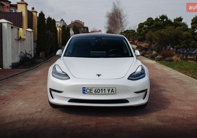 Білий Тесла Модель 3, об'ємом двигуна 0 л та пробігом 90 тис. км за 14000 $, фото 9 на Automoto.ua