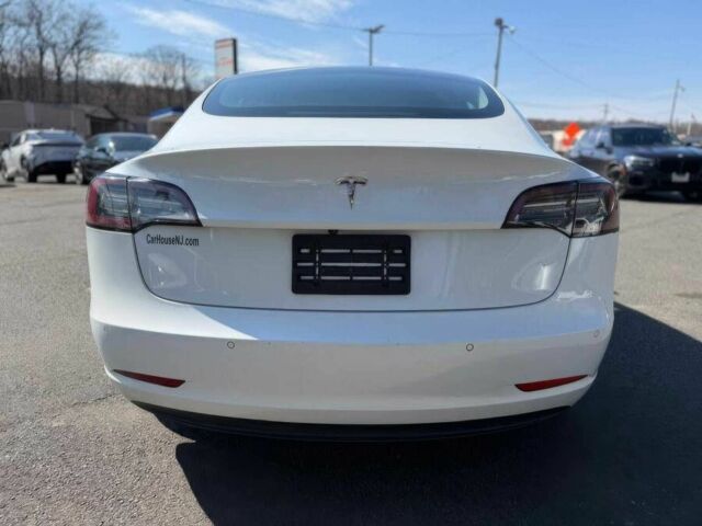 Білий Тесла Модель 3, об'ємом двигуна 0 л та пробігом 30 тис. км за 6900 $, фото 5 на Automoto.ua