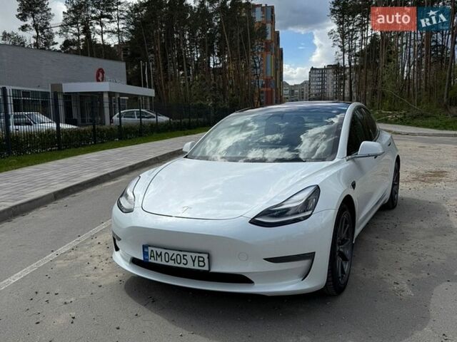 Белый Тесла Модель 3, объемом двигателя 0 л и пробегом 128 тыс. км за 18199 $, фото 7 на Automoto.ua