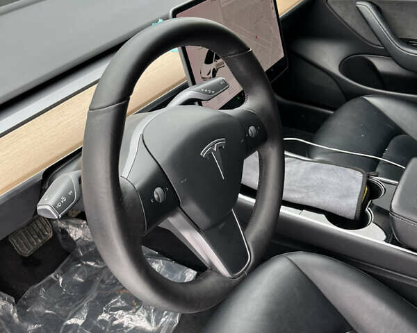 Белый Тесла Модель 3, объемом двигателя 0 л и пробегом 220 тыс. км за 16500 $, фото 18 на Automoto.ua