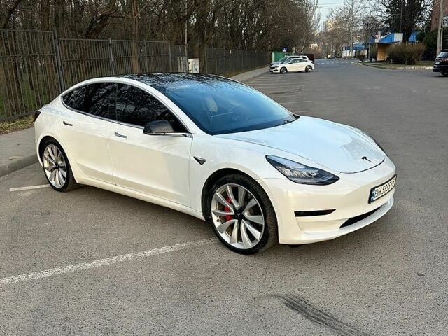 Білий Тесла Модель 3, об'ємом двигуна 0 л та пробігом 168 тис. км за 16800 $, фото 9 на Automoto.ua