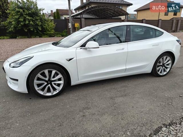 Білий Тесла Модель 3, об'ємом двигуна 0 л та пробігом 137 тис. км за 18600 $, фото 6 на Automoto.ua