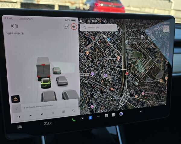 Білий Тесла Модель 3, об'ємом двигуна 0 л та пробігом 123 тис. км за 18500 $, фото 7 на Automoto.ua