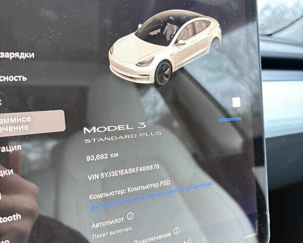 Білий Тесла Модель 3, об'ємом двигуна 0 л та пробігом 96 тис. км за 19000 $, фото 23 на Automoto.ua