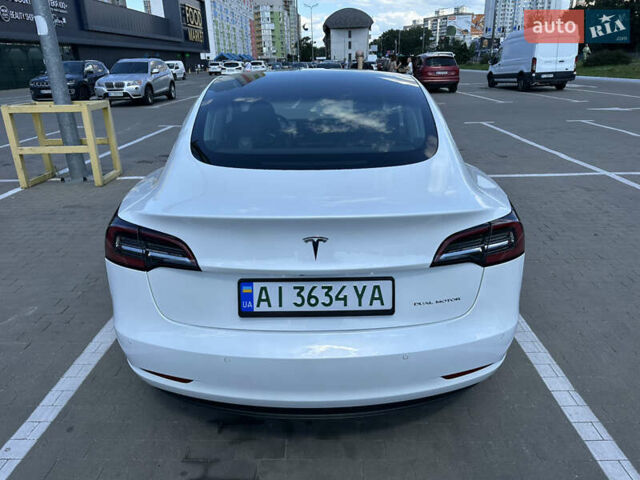 Белый Тесла Модель 3, объемом двигателя 0 л и пробегом 142 тыс. км за 25850 $, фото 5 на Automoto.ua