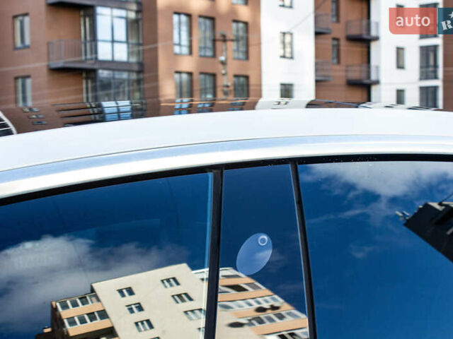 Белый Тесла Модель 3, объемом двигателя 0 л и пробегом 146 тыс. км за 17500 $, фото 27 на Automoto.ua