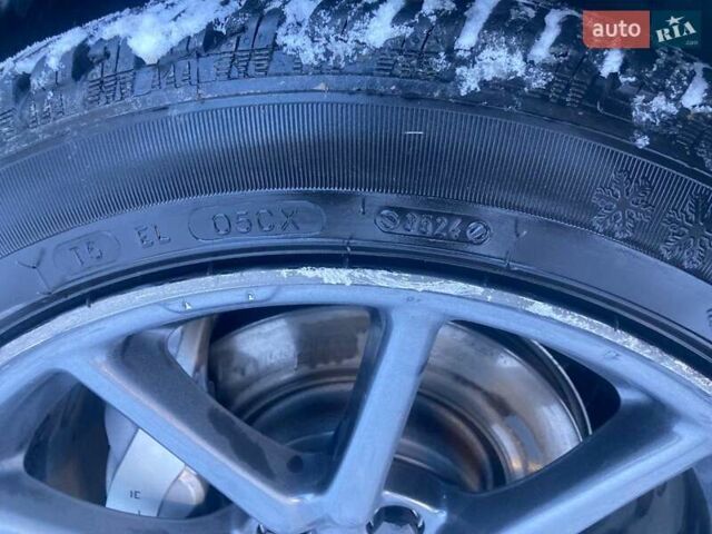 Білий Тесла Модель 3, об'ємом двигуна 0 л та пробігом 111 тис. км за 13700 $, фото 12 на Automoto.ua