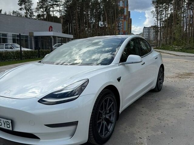 Белый Тесла Модель 3, объемом двигателя 0 л и пробегом 128 тыс. км за 17899 $, фото 6 на Automoto.ua