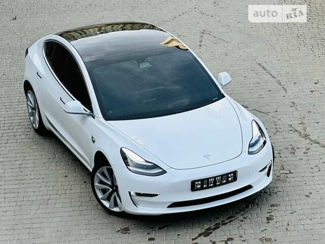Білий Тесла Модель 3, об'ємом двигуна 0 л та пробігом 17 тис. км за 28200 $, фото 60 на Automoto.ua