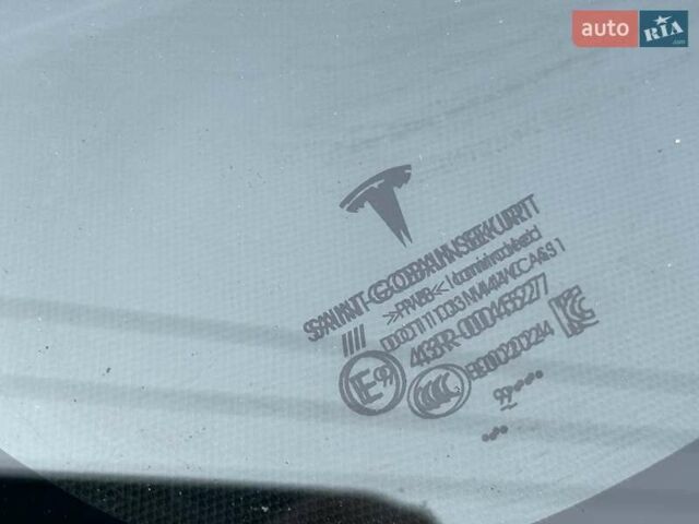 Белый Тесла Модель 3, объемом двигателя 0 л и пробегом 199 тыс. км за 16600 $, фото 13 на Automoto.ua