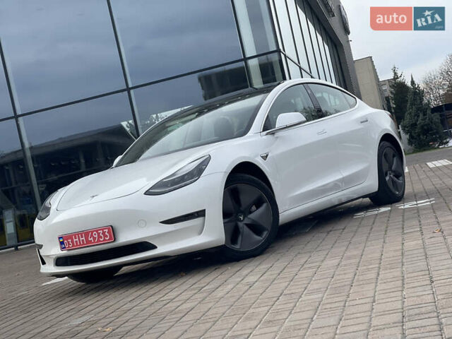 Белый Тесла Модель 3, объемом двигателя 0 л и пробегом 120 тыс. км за 17000 $, фото 3 на Automoto.ua