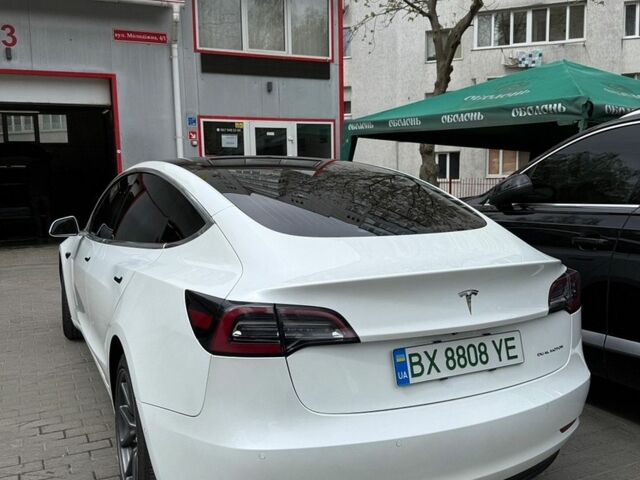 Белый Тесла Модель 3, объемом двигателя 0 л и пробегом 248 тыс. км за 14200 $, фото 5 на Automoto.ua