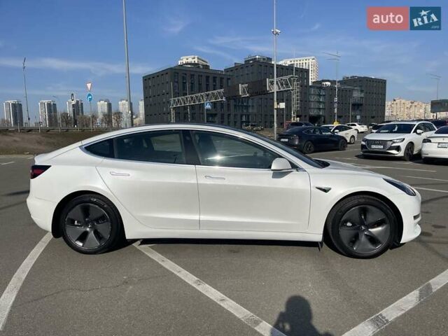 Білий Тесла Модель 3, об'ємом двигуна 0 л та пробігом 105 тис. км за 17200 $, фото 17 на Automoto.ua
