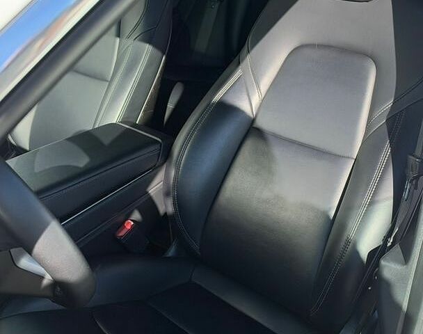 Белый Тесла Модель 3, объемом двигателя 0 л и пробегом 183 тыс. км за 15900 $, фото 9 на Automoto.ua