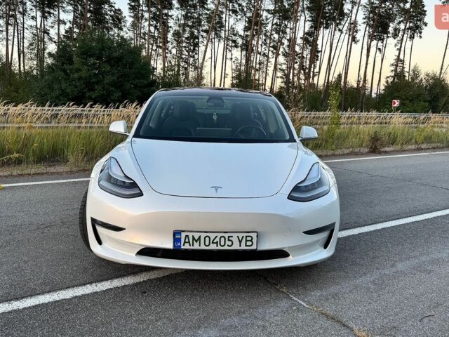 Білий Тесла Модель 3, об'ємом двигуна 0 л та пробігом 134 тис. км за 17700 $, фото 18 на Automoto.ua