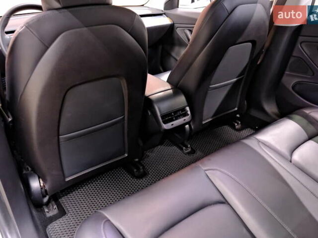 Белый Тесла Модель 3, объемом двигателя 0 л и пробегом 54 тыс. км за 15900 $, фото 36 на Automoto.ua