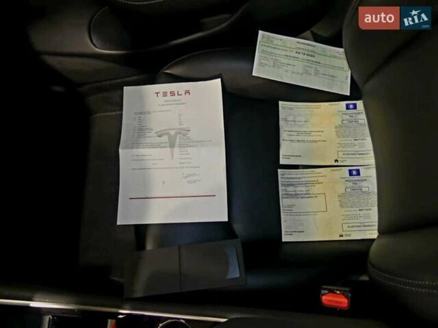 Белый Тесла Модель 3, объемом двигателя 0 л и пробегом 85 тыс. км за 21500 $, фото 31 на Automoto.ua