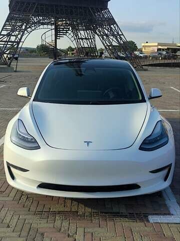 Белый Тесла Модель 3, объемом двигателя 0 л и пробегом 100 тыс. км за 19600 $, фото 16 на Automoto.ua