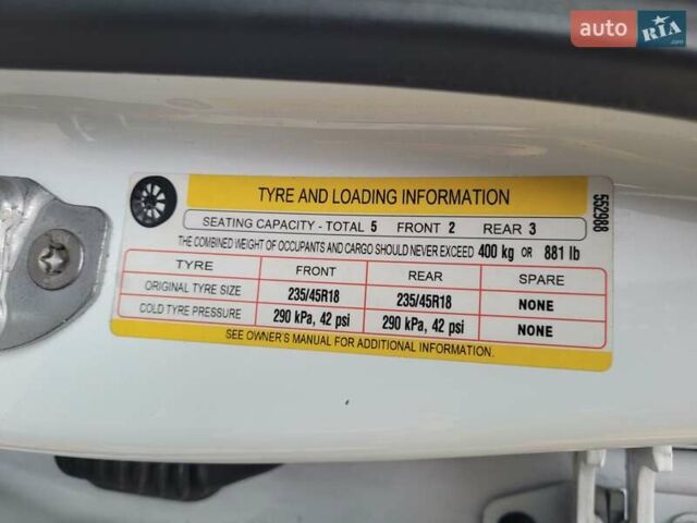 Белый Тесла Модель 3, объемом двигателя 0 л и пробегом 128 тыс. км за 18000 $, фото 7 на Automoto.ua