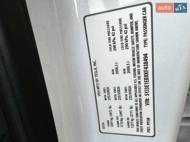 Белый Тесла Модель 3, объемом двигателя 0 л и пробегом 72 тыс. км за 22500 $, фото 24 на Automoto.ua