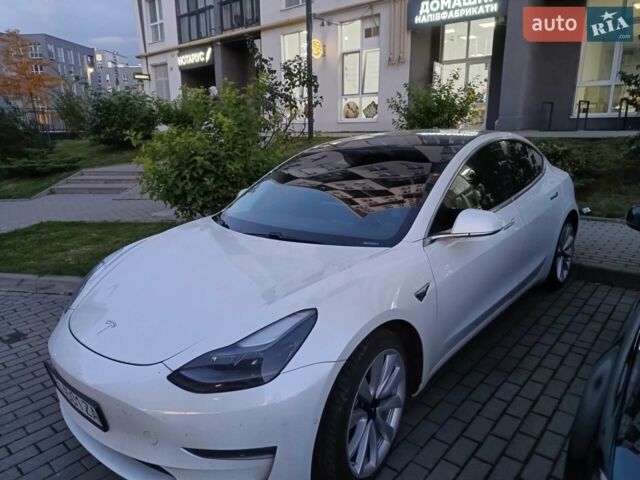 Білий Тесла Модель 3, об'ємом двигуна 0 л та пробігом 87 тис. км за 19500 $, фото 10 на Automoto.ua