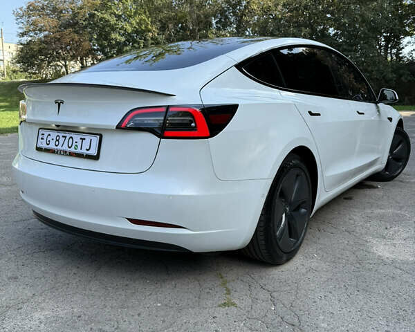 Білий Тесла Модель 3, об'ємом двигуна 0 л та пробігом 85 тис. км за 16800 $, фото 4 на Automoto.ua