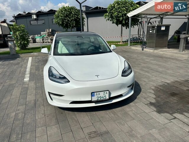 Білий Тесла Модель 3, об'ємом двигуна 0 л та пробігом 108 тис. км за 17500 $, фото 17 на Automoto.ua