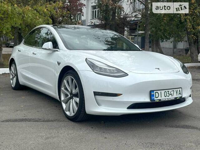 Білий Тесла Модель 3, об'ємом двигуна 0 л та пробігом 88 тис. км за 20000 $, фото 3 на Automoto.ua