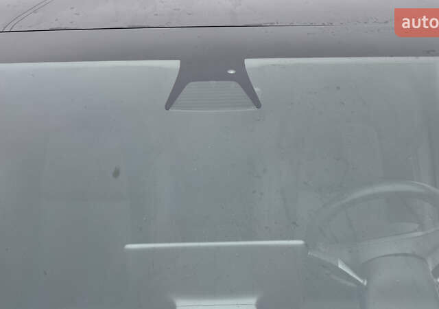 Белый Тесла Модель 3, объемом двигателя 0 л и пробегом 96 тыс. км за 25200 $, фото 27 на Automoto.ua