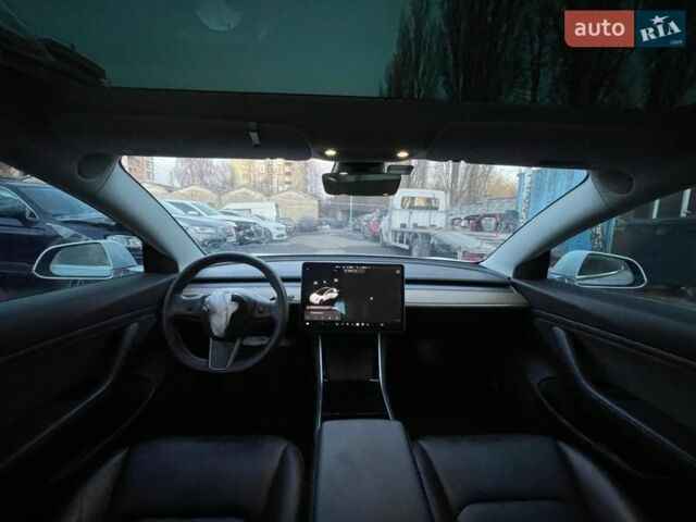 Белый Тесла Модель 3, объемом двигателя 0 л и пробегом 160 тыс. км за 11500 $, фото 21 на Automoto.ua