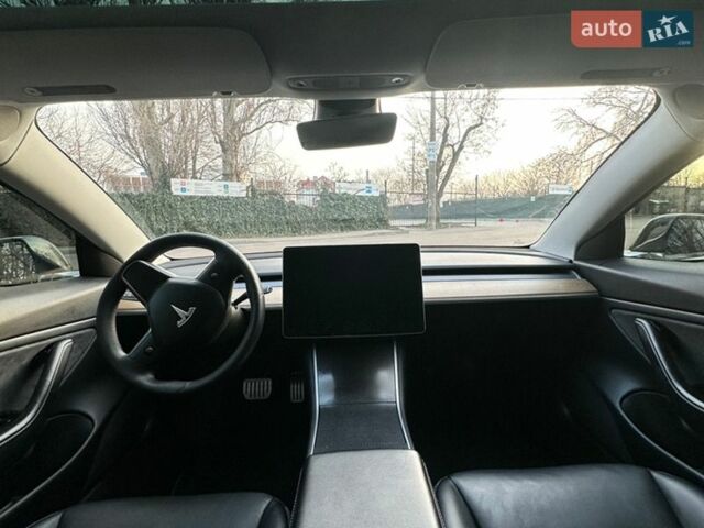 Белый Тесла Модель 3, объемом двигателя 0 л и пробегом 160 тыс. км за 19500 $, фото 20 на Automoto.ua