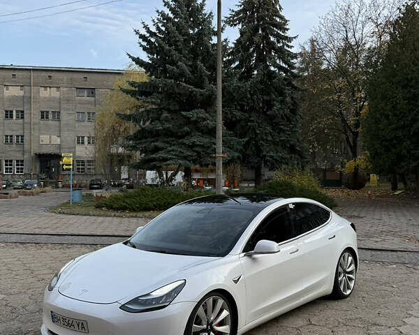 Белый Тесла Модель 3, объемом двигателя 0 л и пробегом 121 тыс. км за 19400 $, фото 6 на Automoto.ua